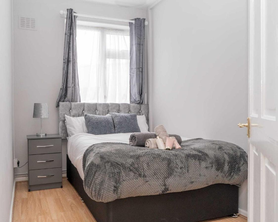 Cosy 2 Bedroom Home In كوفنتري المظهر الخارجي الصورة